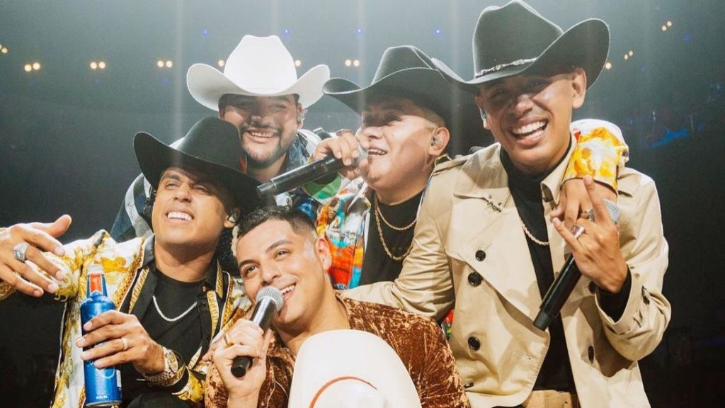Grupo Firme aplaza el cierre de su&nbsp;gira